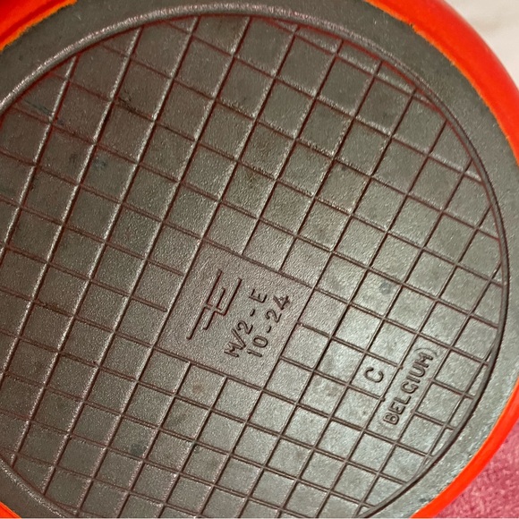 Belgium oven bake cast iron pot - Picture 4 of 12